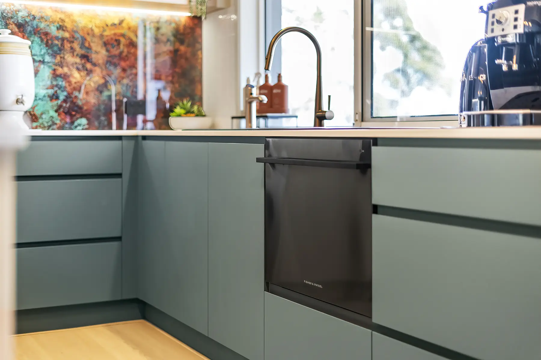 smart kitchen renovation in Bonogin on the Gold Coast