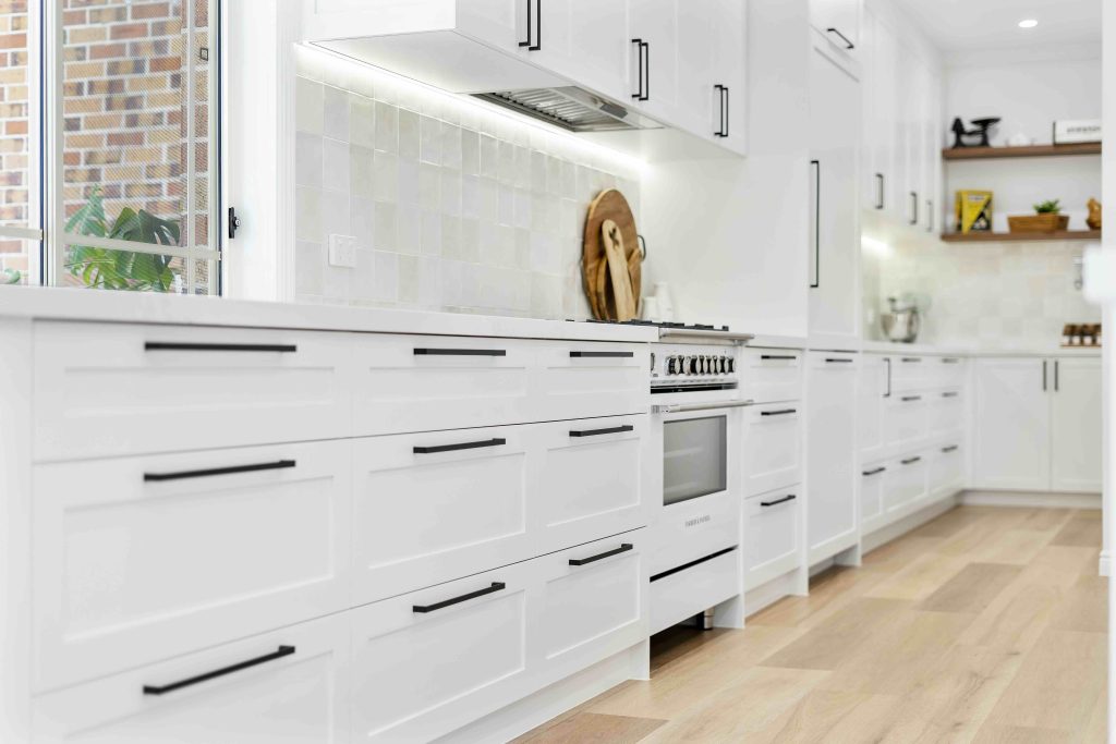 crisp white finishes in robina kitchen 